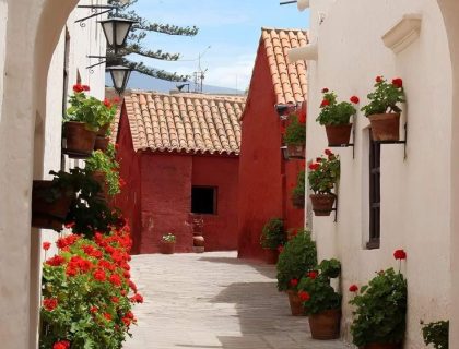AREQUIPA: ELEGANCIA DE LA CAMPIÑA