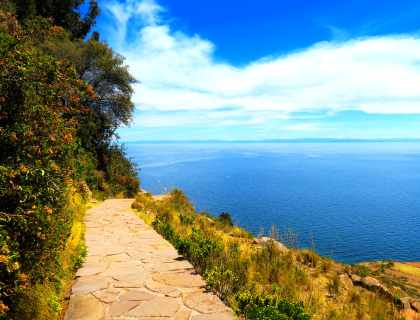 TOUR A LAS ISLAS DE UROS - TAQUILE FULL DAY